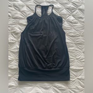 Lululemon Workout Tank built in Bra strappy loose fitting flowy soft